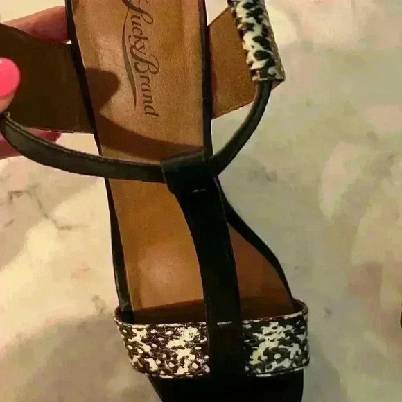 Lucky Brand LV Lovell Snakeskin Wedges Size 8.5 - Picture 5 of 6